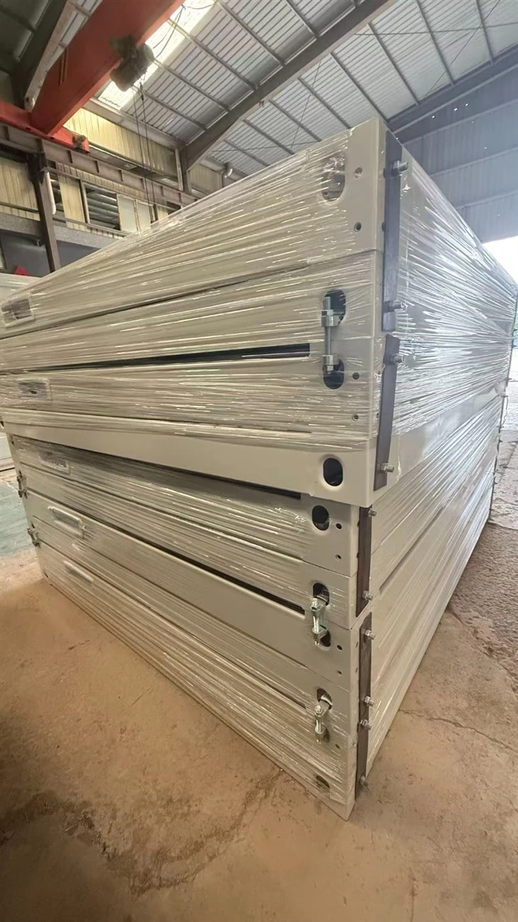 Prefabricated Low Cost Modular Prefab Folding Container House suppliers Prefabricated Low Cost Modular Prefab Folding Container House suppliers